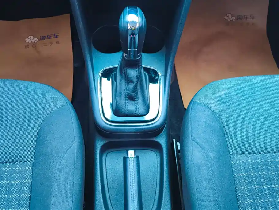 Volkswagen Polo 2016 1.6L Automatic Comfort фото 16