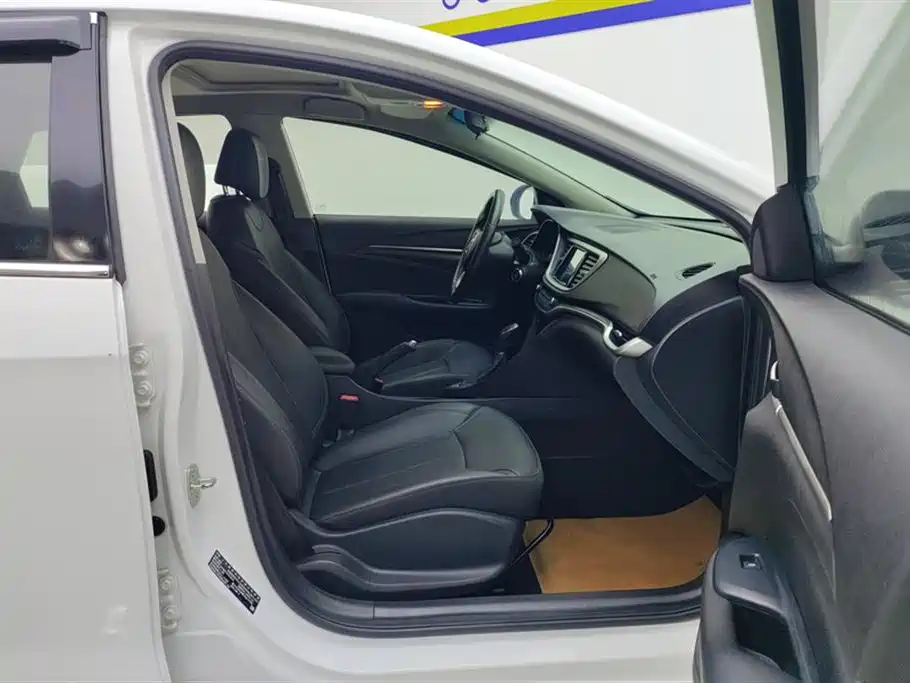 Buick Excelle 2021 Facelift Exemplar 1.5L Auto Elite фото 8