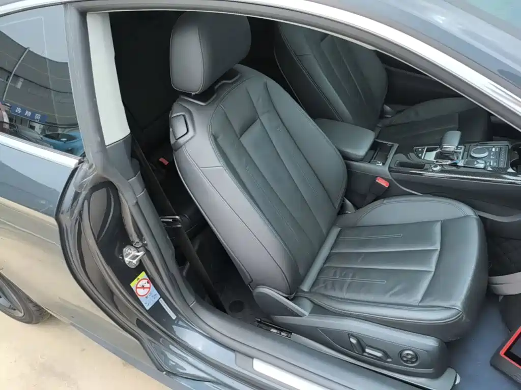 Audi A5 (Import) 2018 2017 Coupe 40 TFSI Style