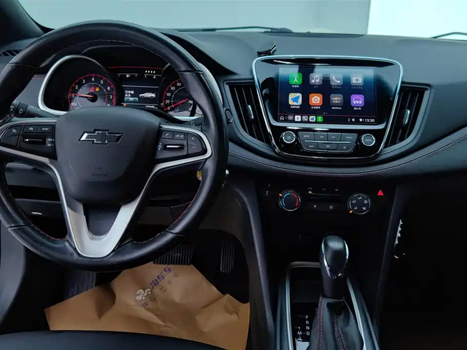 Chevrolet Monza 2022 Mild Hybrid RS 330T Automatic Comfort Edition фото 12