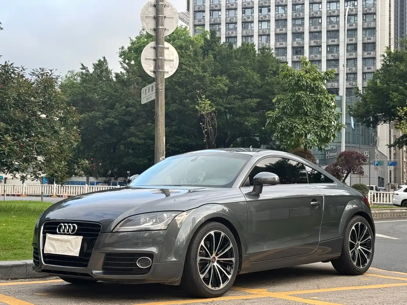Audi TT 2011 TT Coupe 2.0TFSI