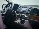 Фото 24 - Volkswagen Multivan