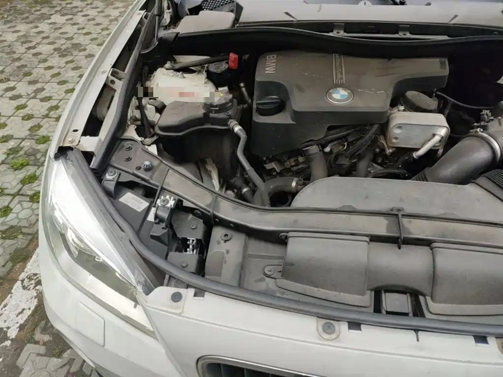 BMW X1 2014 sDrive18i Leading Edition фото 21