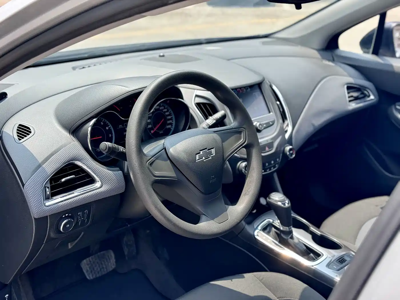 Chevrolet Cruze 2018 Redline 320 Automatic Pioneer Edition фото 5