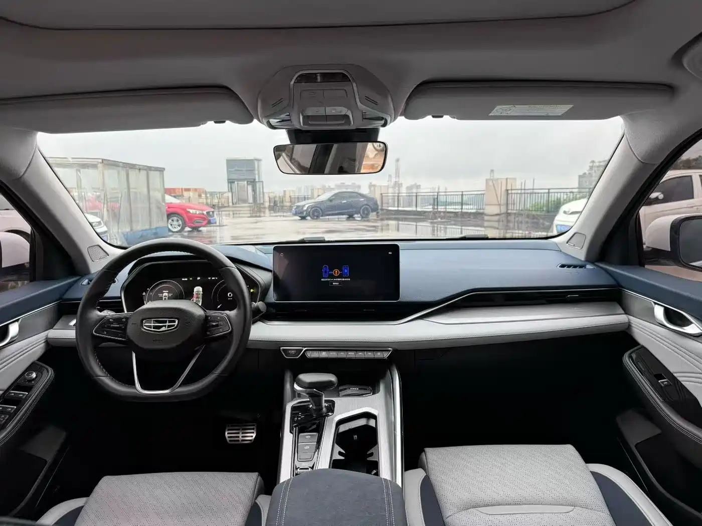 Фото 6 - Geely Preface