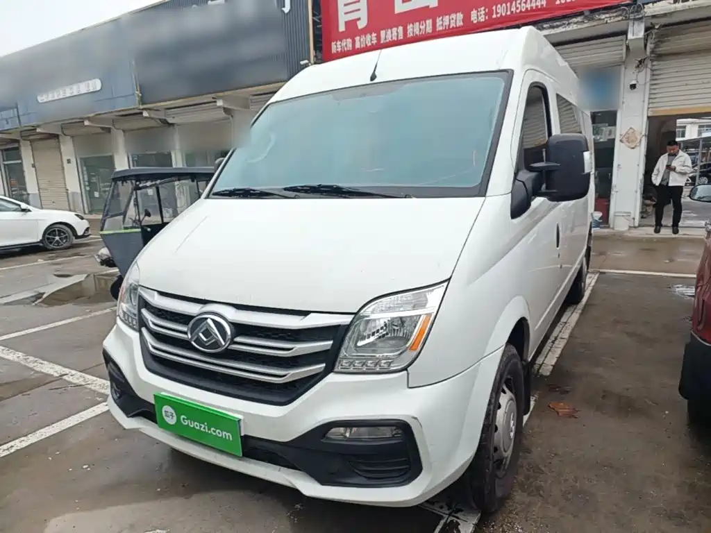 Maxus Xintu V80 2025 2023 2.0T Manual Classic Aoyun Long Wheelbase Medium Roof 6/7/8/9 Seats
