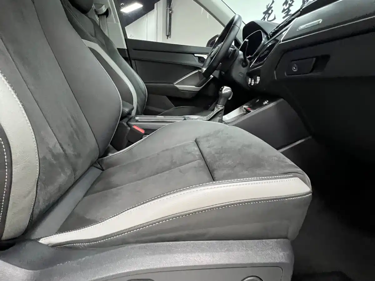 Audi Q3 2022 35 TFSI Fashion Dynamic фото 11