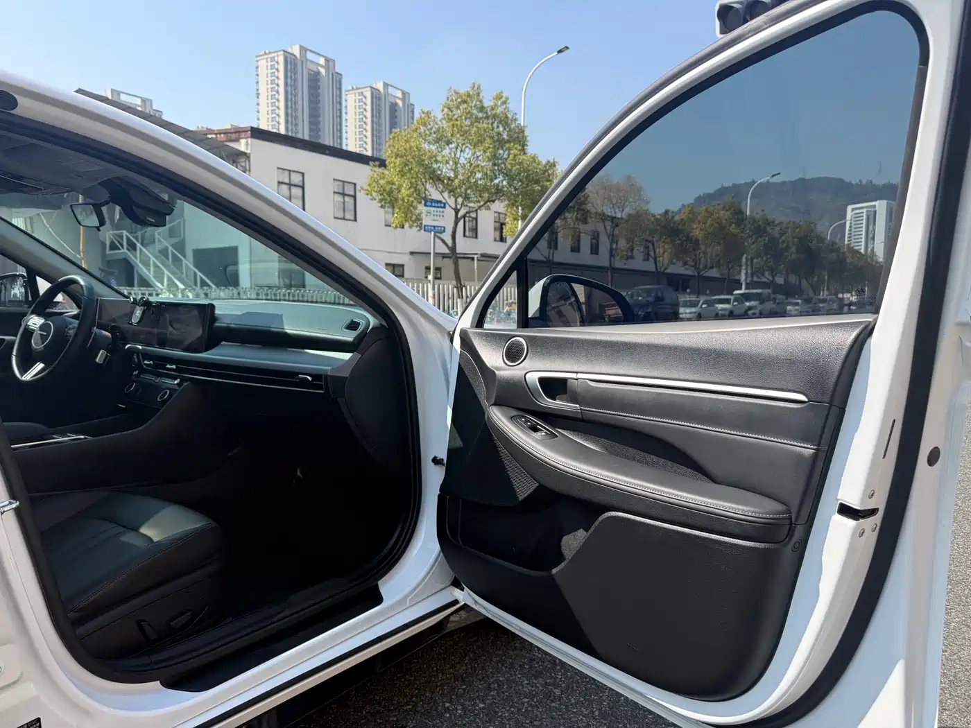 Hyundai Sonata 2024 1.5T Pro фото 19