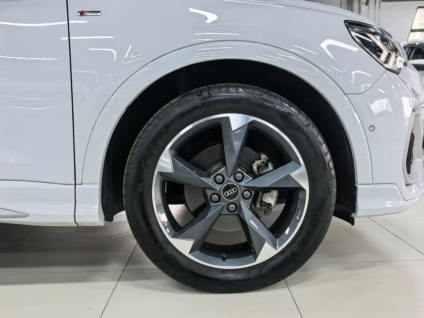Audi Q3 2023 35 TFSI Fashion Dynamic (1.4T) фото 6