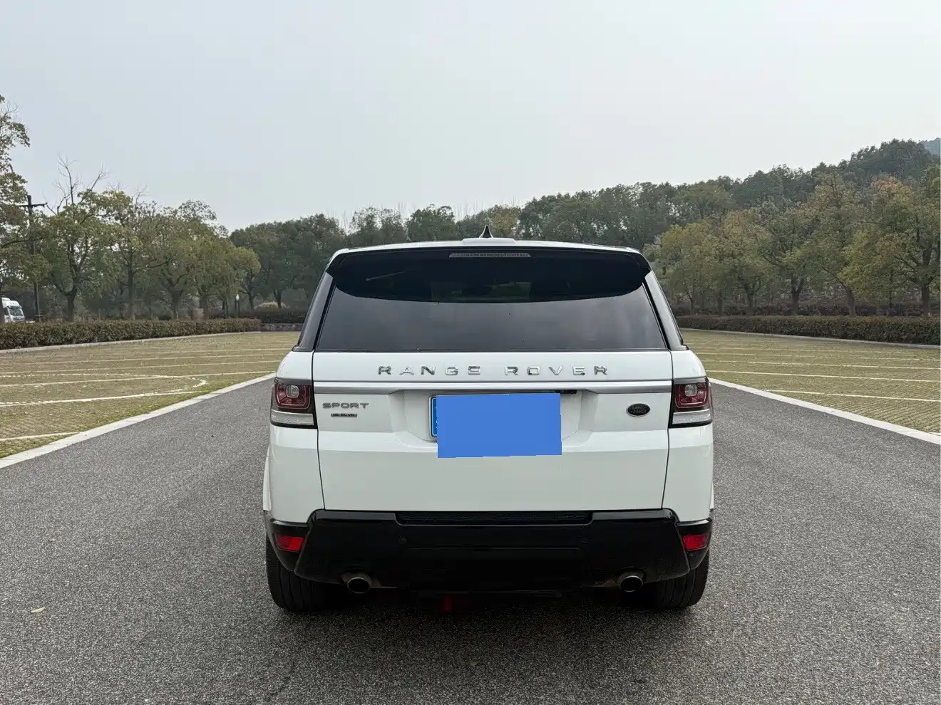 Land Rover Range Rover Sport 2017 3.0 SC V6 SE фото 4