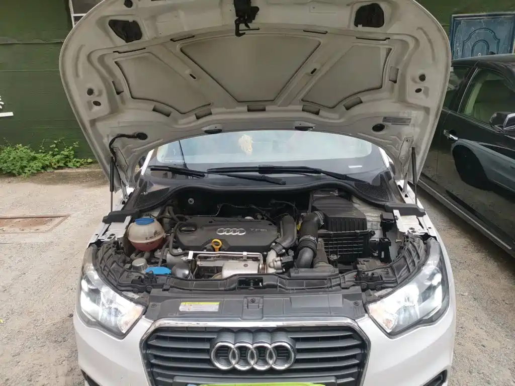 Audi A1 2016 2014 30 TFSI Fashion