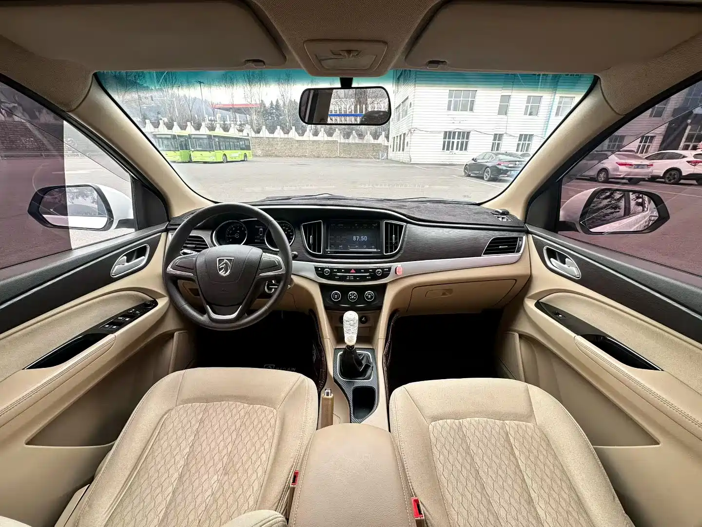 Фото 4 - Baojun 730