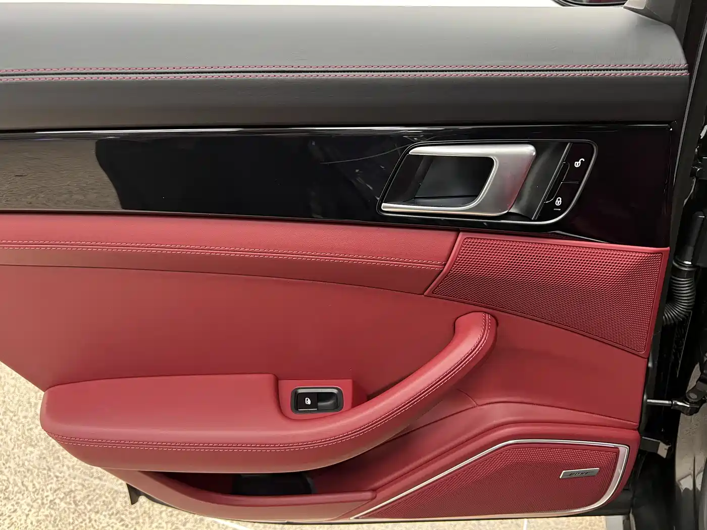 Porsche Panamera 2017 Panamera 3.0T фото 32