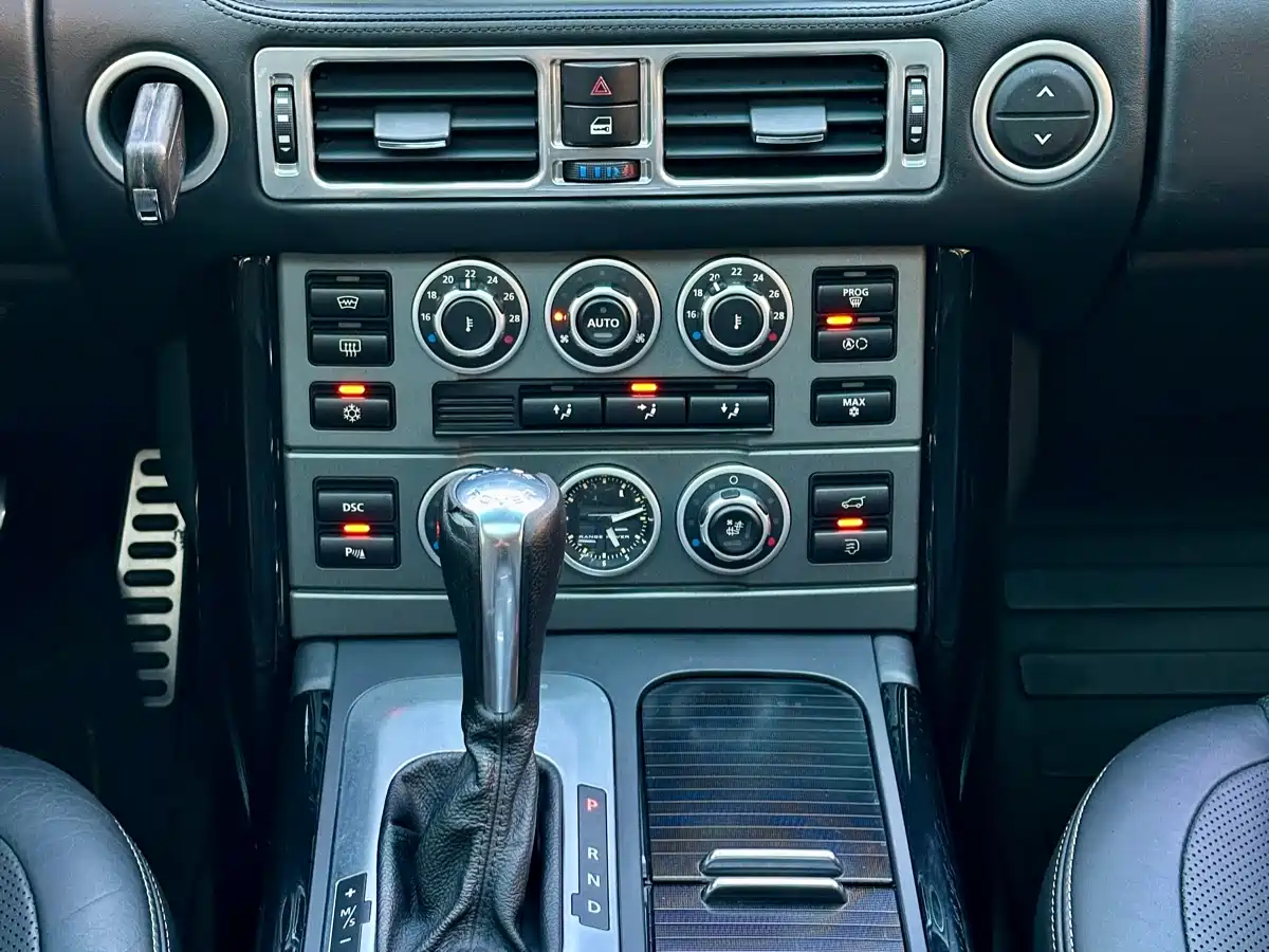 Land Rover Range Rover 2007 Model 4.2 SC V8 фото 14