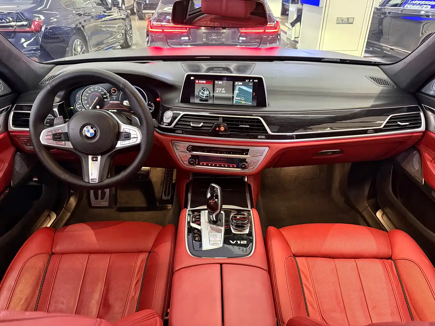 BMW 7 Series 2017 M760Li xDrive Excellence Luxury фото 12