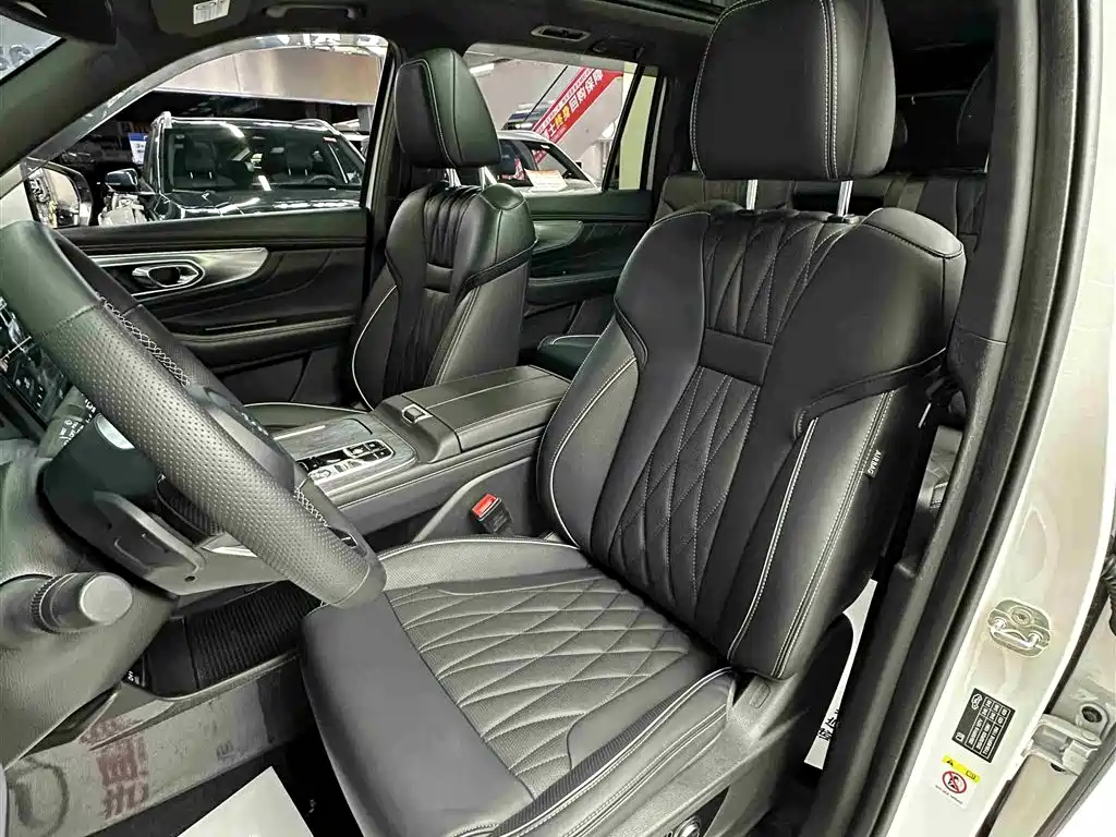 GAC Trumpchi Trumpchi GS8 2022 Pilot Series 2.0TGDI 2WD Luxury Smart Connect Edition (7-Seater) фото 25