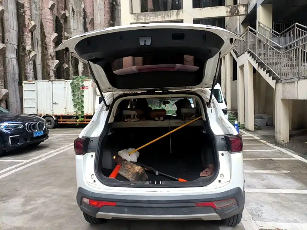BAIC Huansu S5 2017 2017 1.3T Manual Deluxe