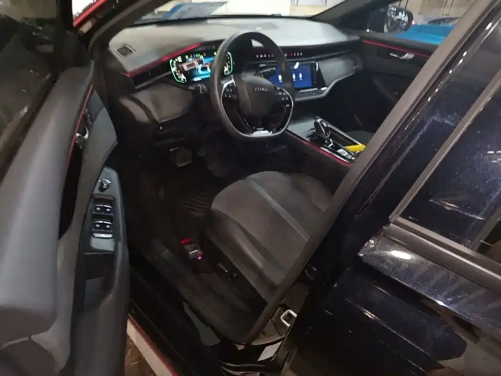 Dongfeng Aeolus Yixuan MAX 2022 2021 1.5T Dark Night Edge