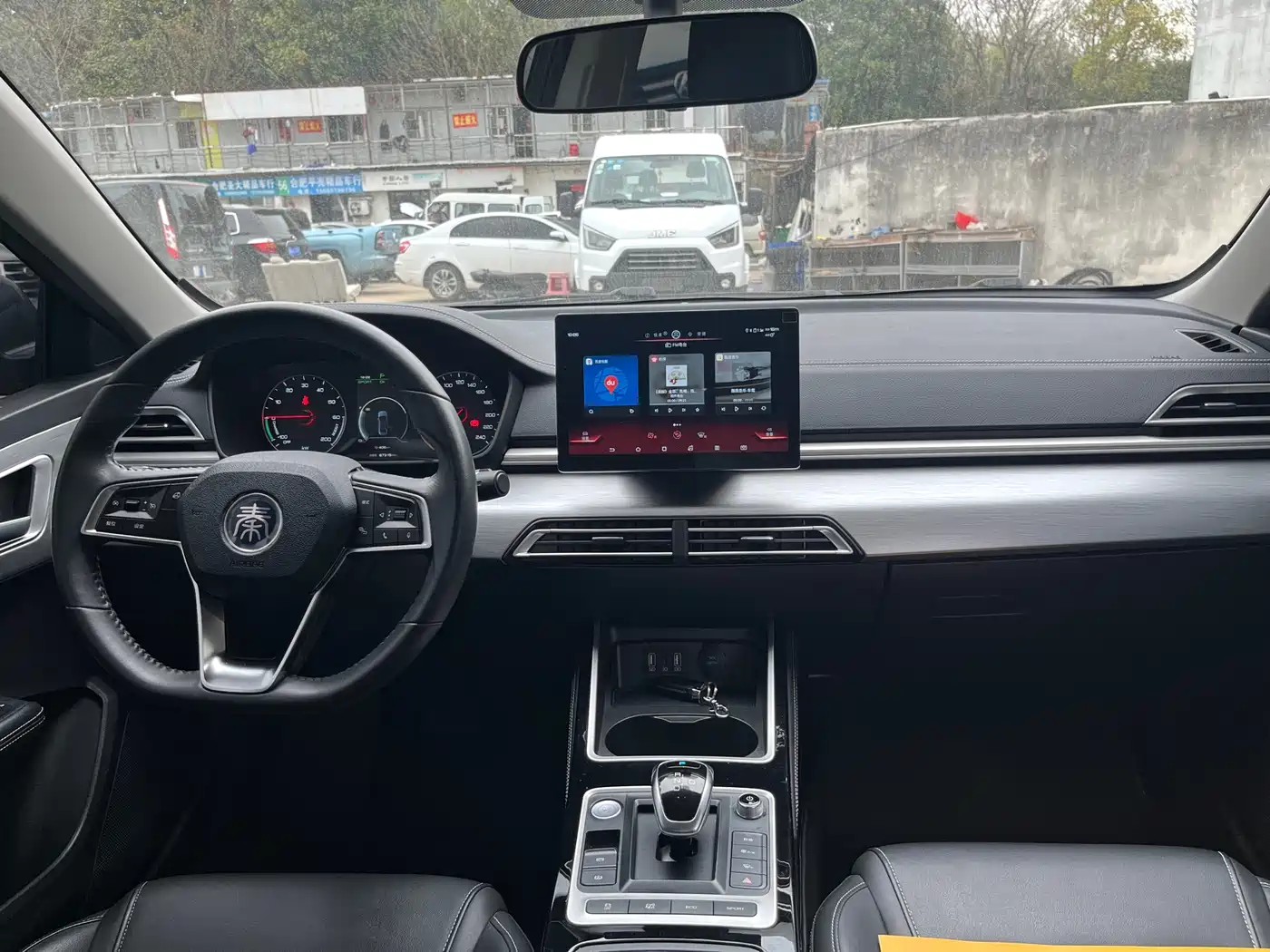 BYD Qin New Energy 2019 Long Range Edition Premium фото 4
