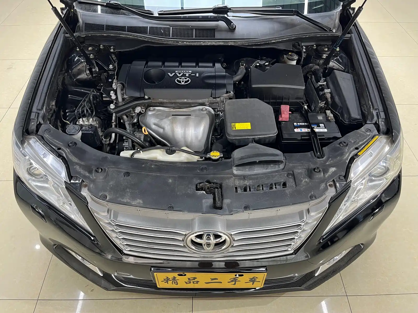 Фото 16 - Toyota Camry