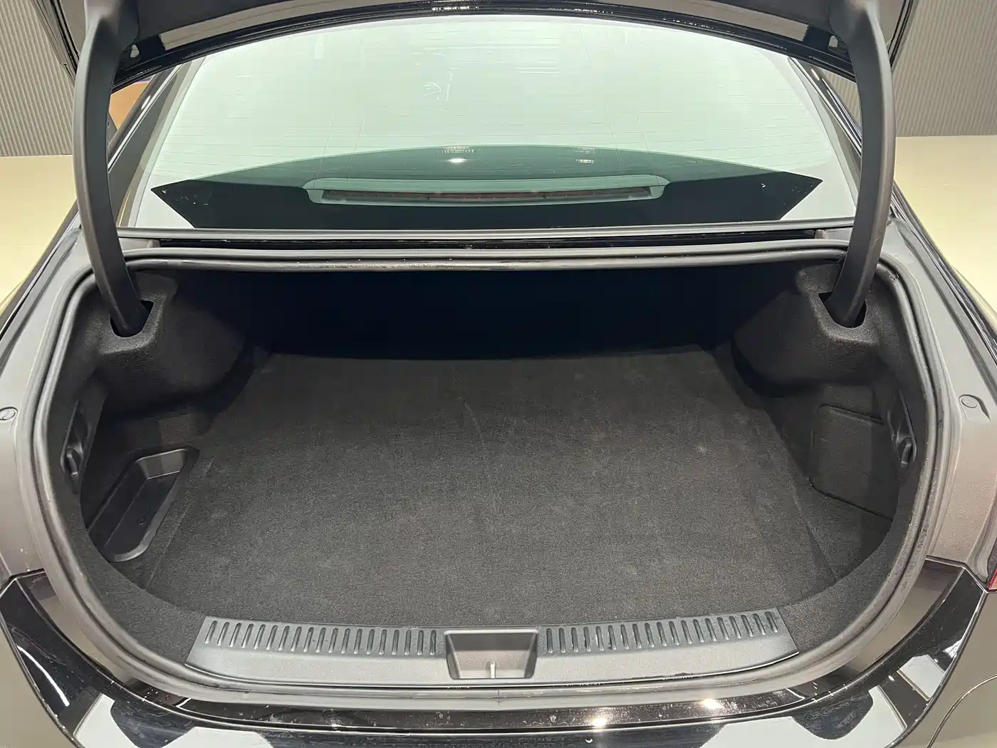 MERCEDES-BENZ E CLASS NEW ENERGY