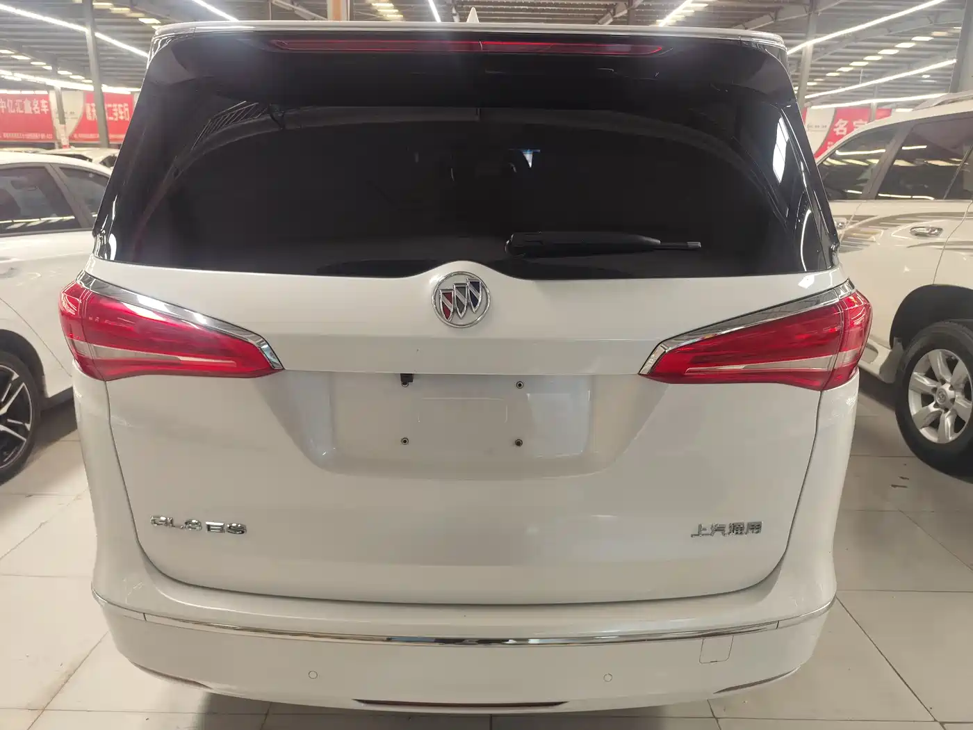 Buick GL8 2018 ES 28T Comfort Type China VI фото 16