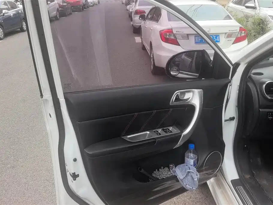 Haval H6 2017 Classic 1.5T Automatic 2WD Elite фото 7