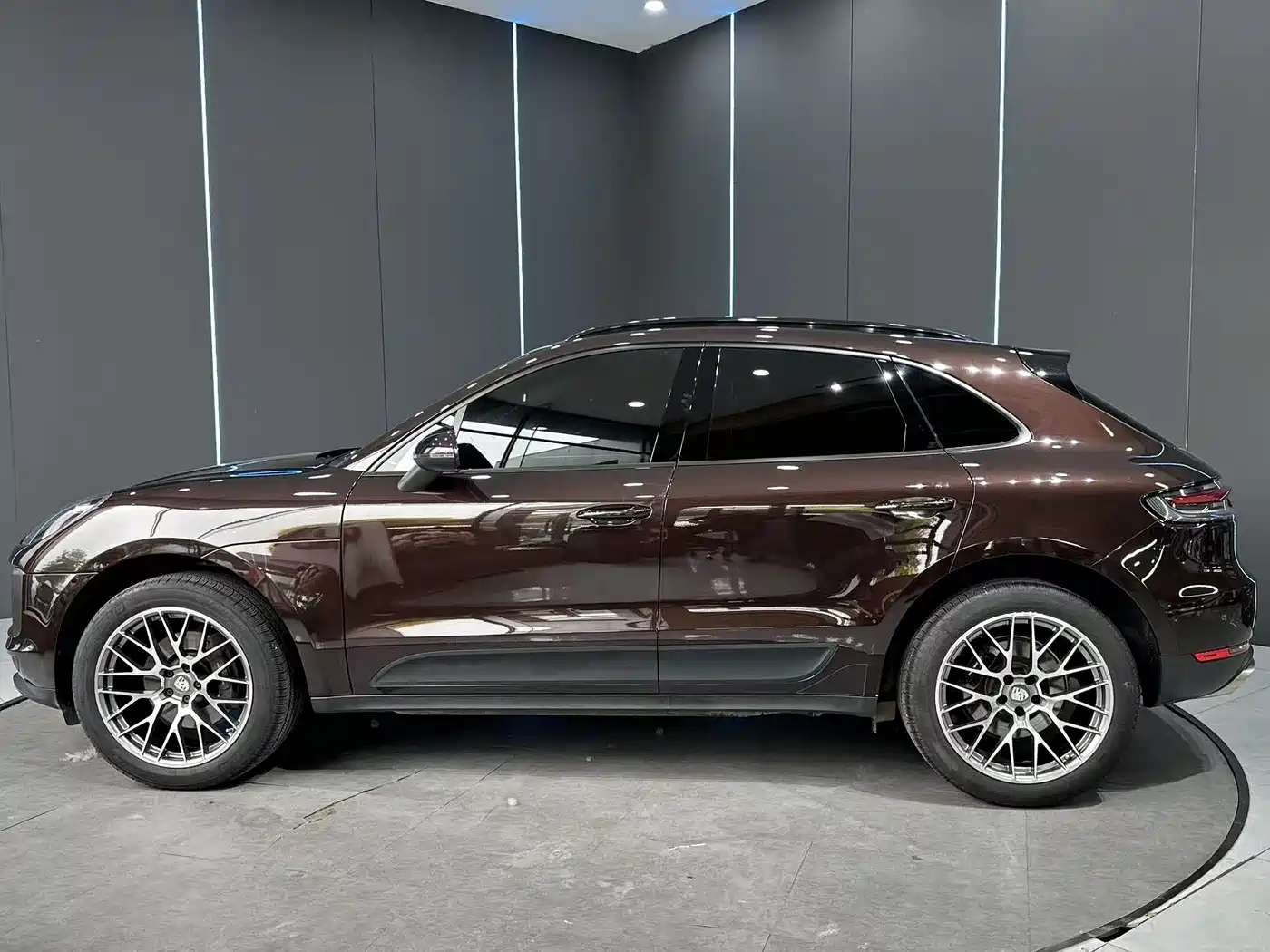 Porsche Macan 2018 Macan 2.0T фото 4