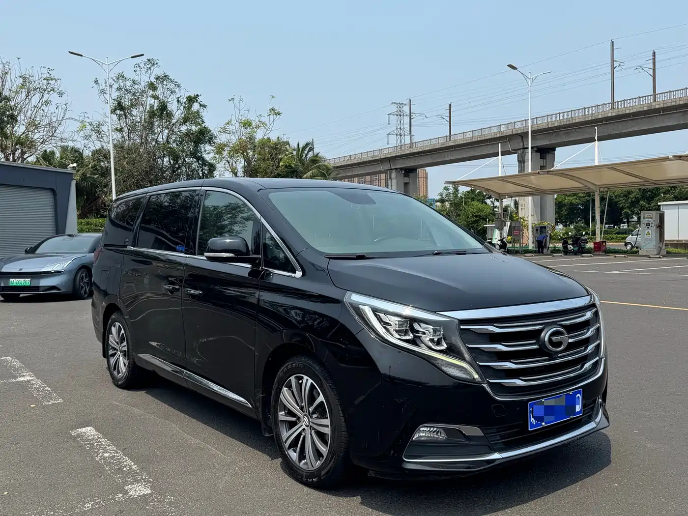 GAC TRUMPCHI M8