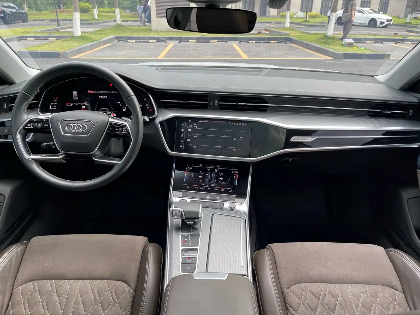 Audi A7L 2022 45 TFSI quattro S-line Paladin фото 17