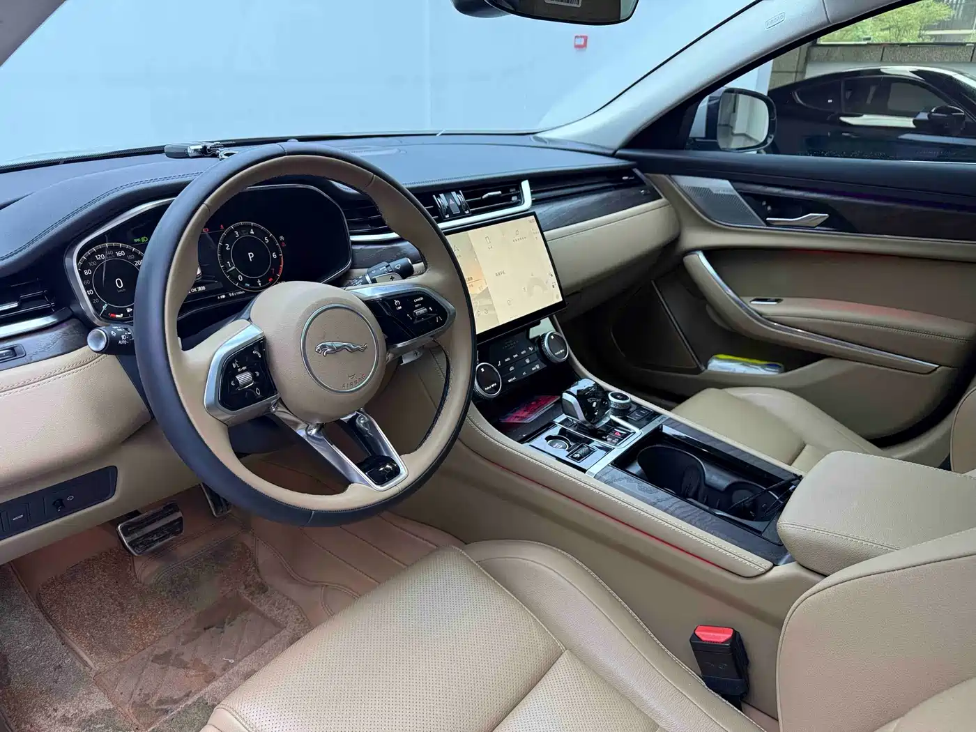 JAGUAR XFL