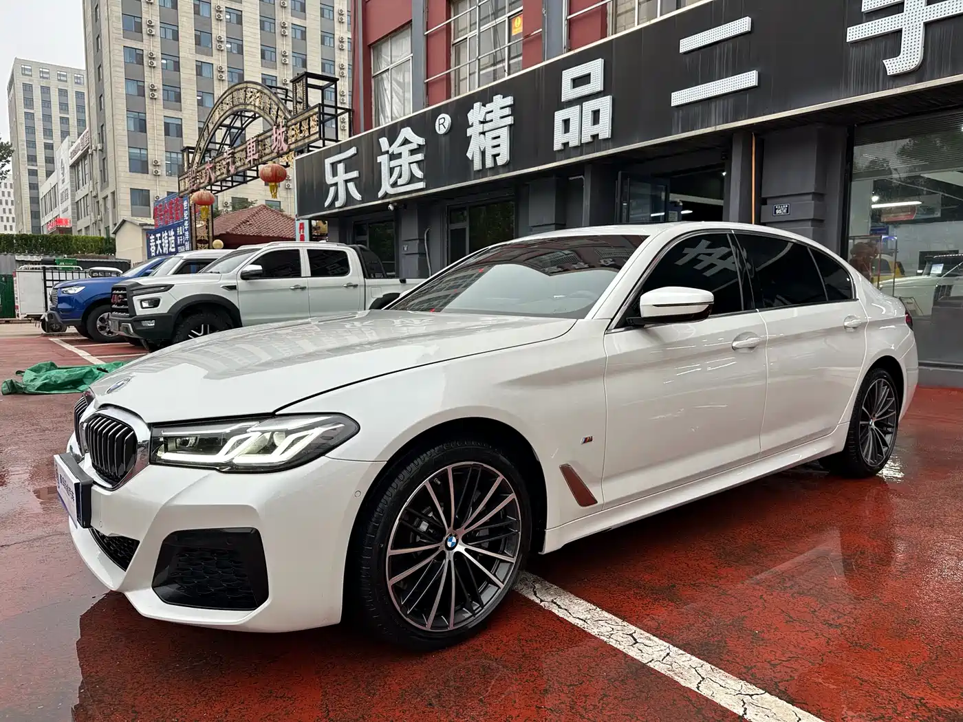 BMW 5 Series 2023 530Li xDrive M Sport Package фото 2