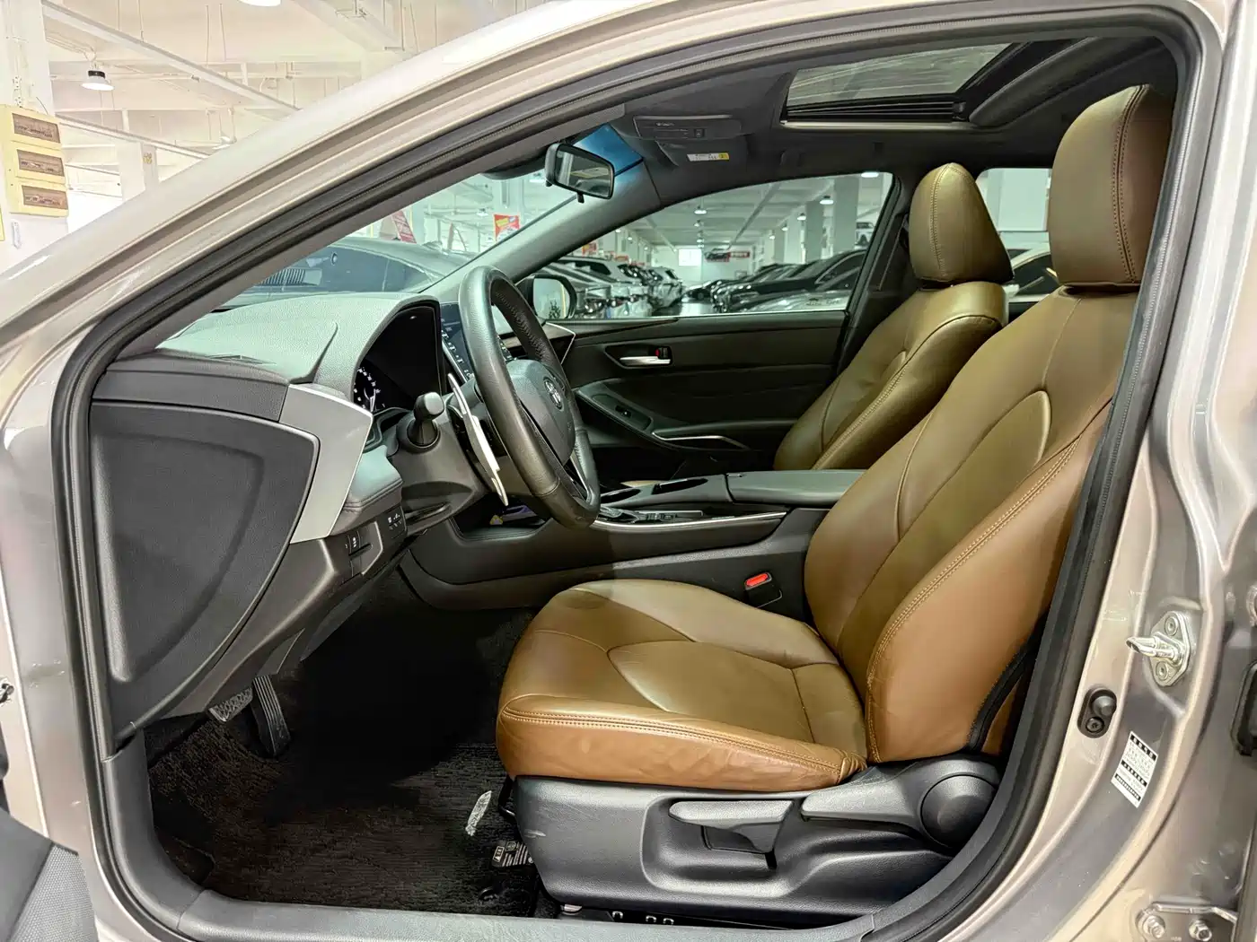 Toyota Avalon 2019 2.5L Progressive Edition China V фото 11