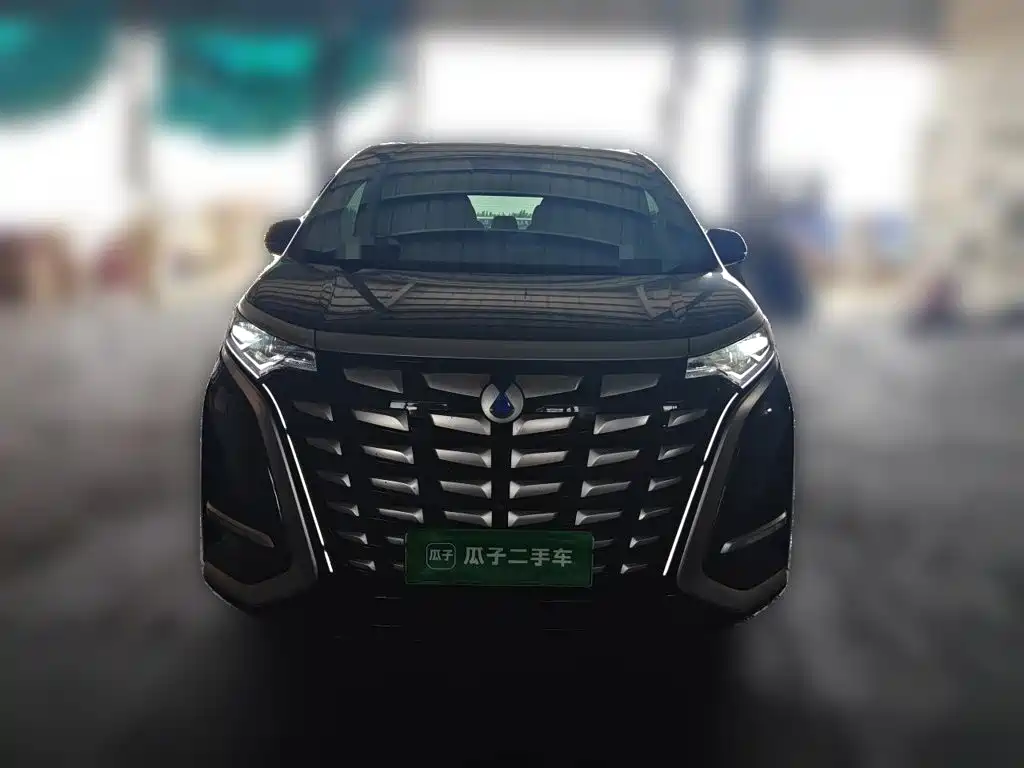 Denza D9 2023 2022 DM-i 970 AWD Flagship