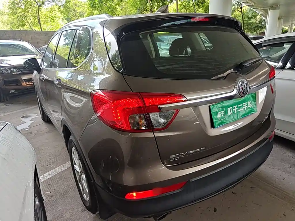 Photo 5 - Buick Envision Plus