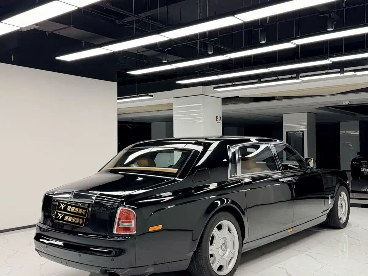 Rolls-Royce Phantom 2006 6.7L Extended Wheelbase EWB фото 7