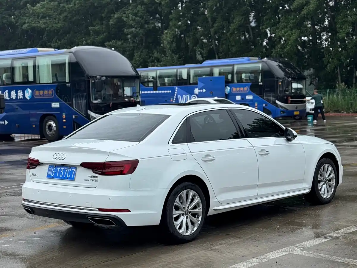 Audi A4L 2019 40 TFSI Progressive (China VI) фото 5