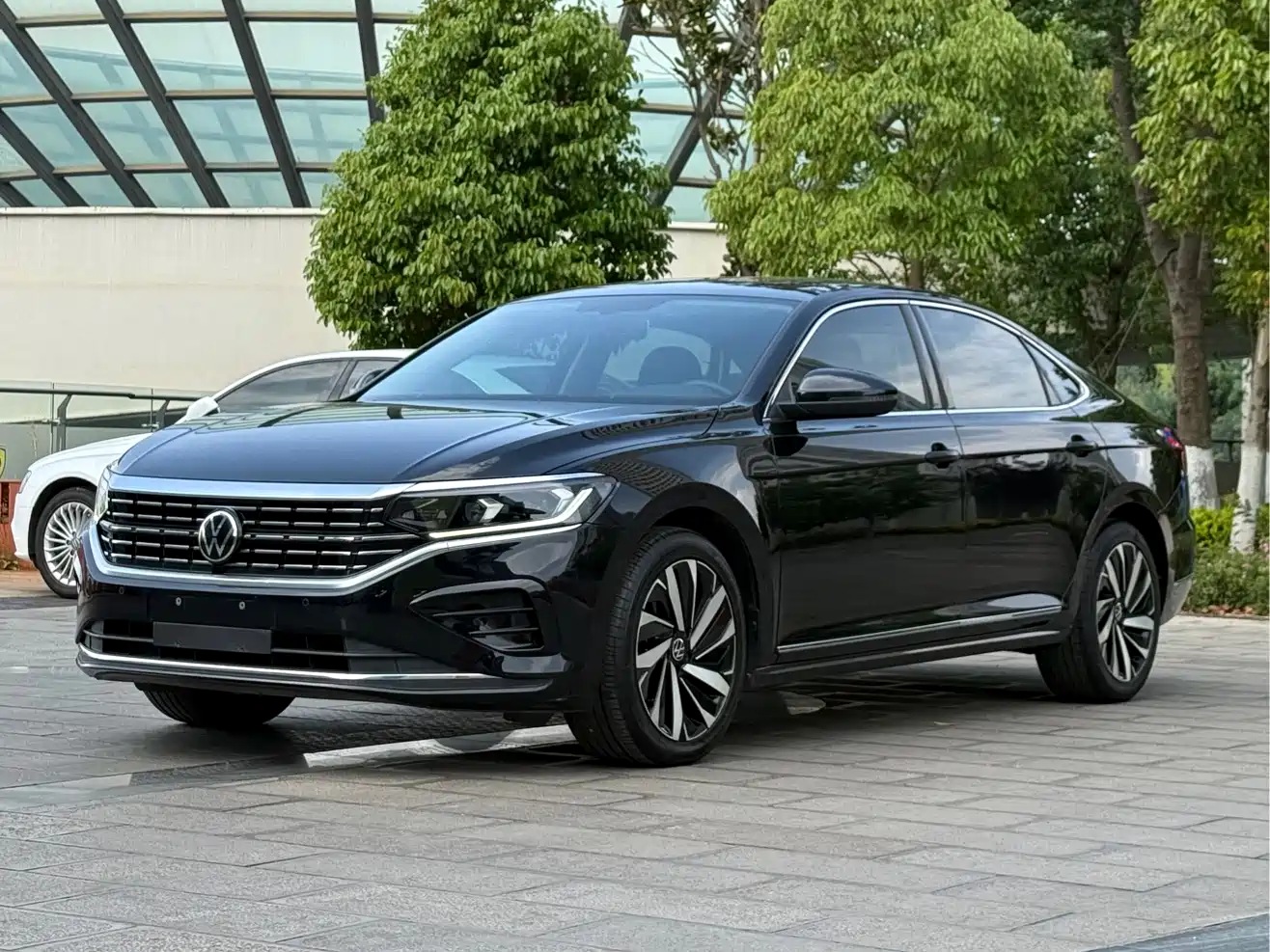 Volkswagen Passat 2022 330TSI Elite Edition