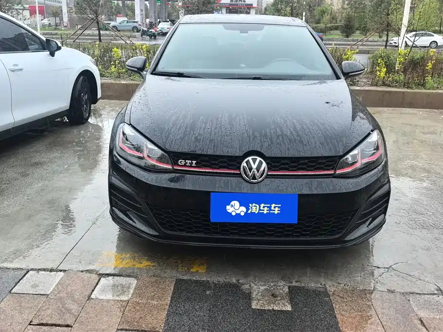 Volkswagen Golf GTI 2018 2.0TSI GTI фото 2