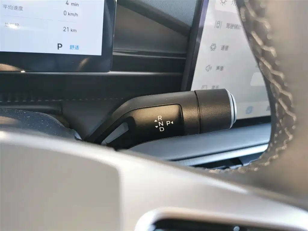 Geely Galaxy Galaxy E5 2026 530km Voyager Edition фото 14