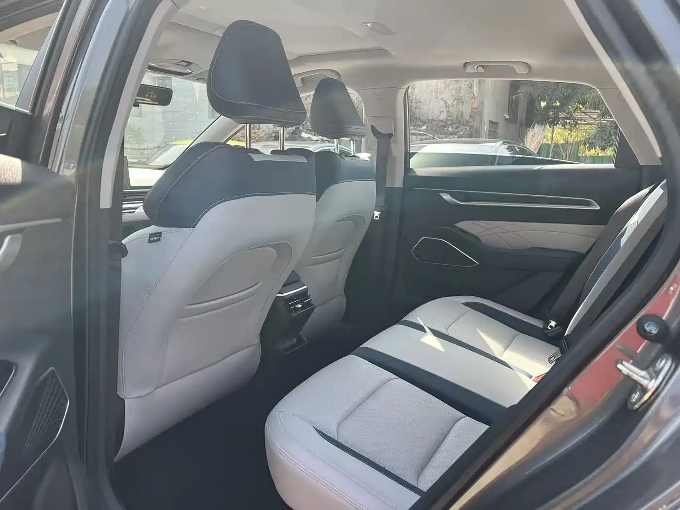 GEELY AUTOMOBILE EMGRAND