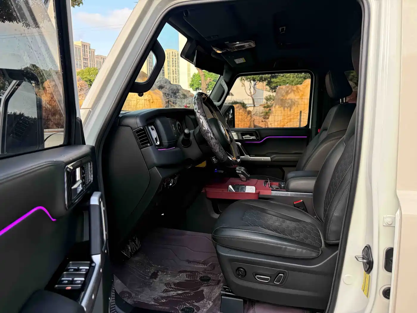 212 T01 2025 2024 2.0T Explorer