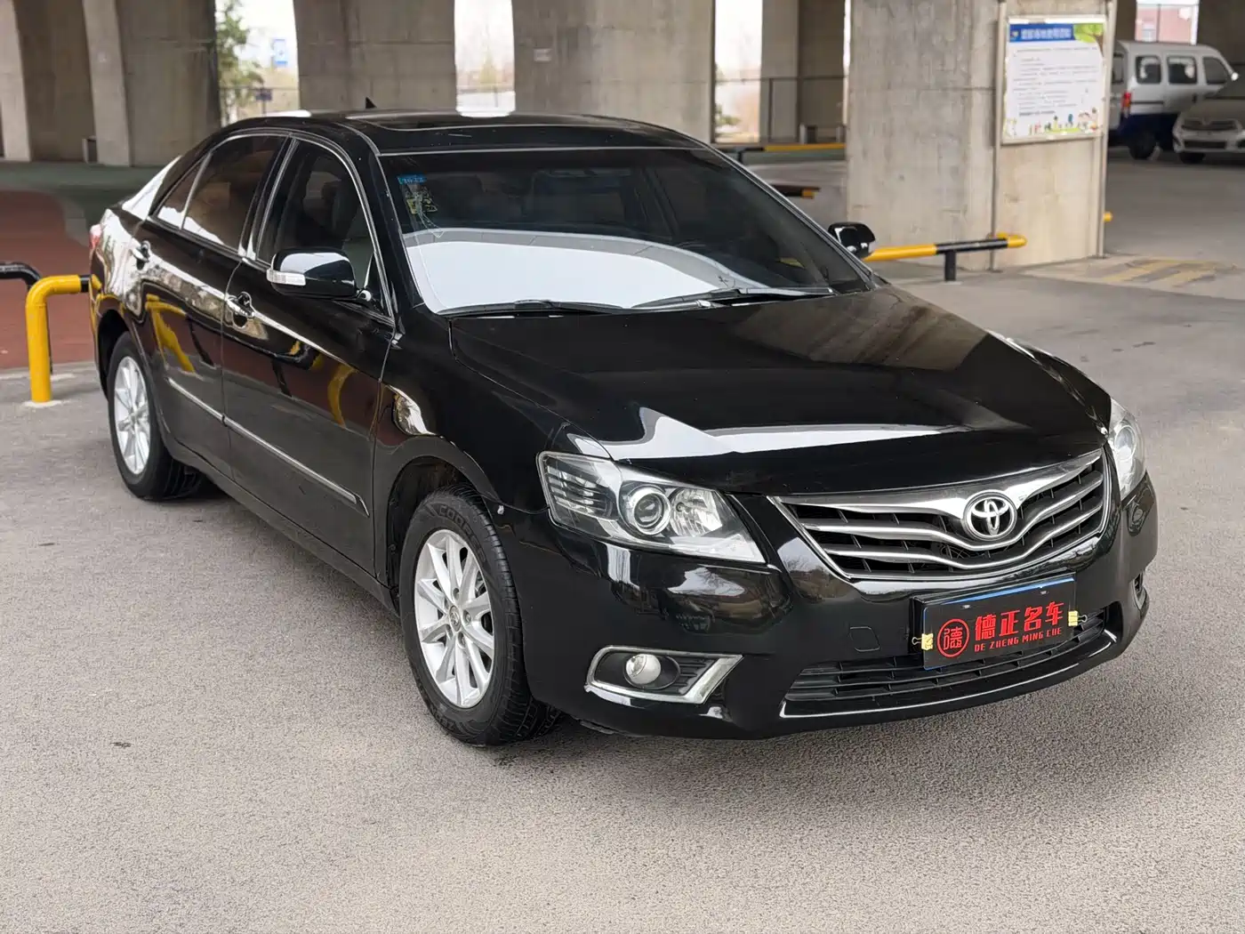 Toyota Camry 2013 200G Classic Luxury Edition фото 3