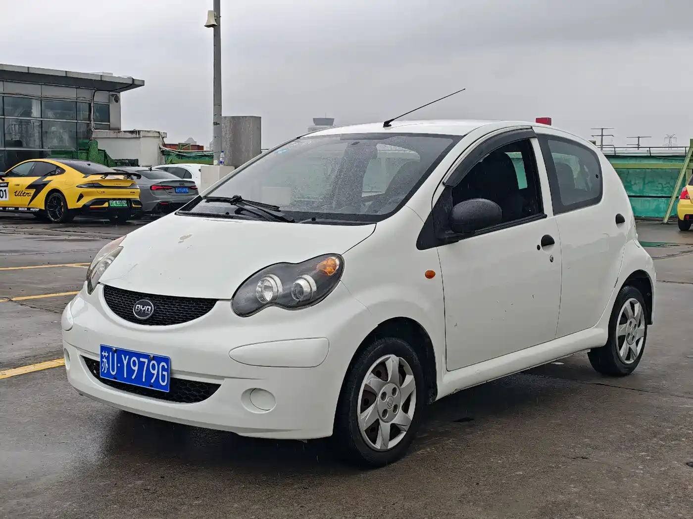 BYD F0 2014 2013 1.0L AMT Cool Edition