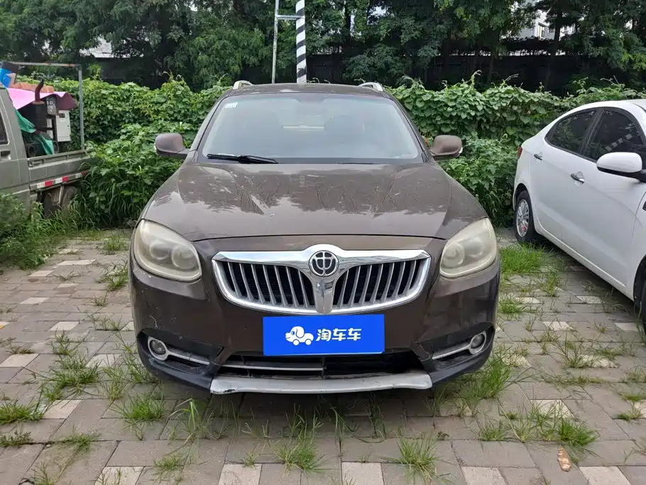 2013 Zhonghua V5