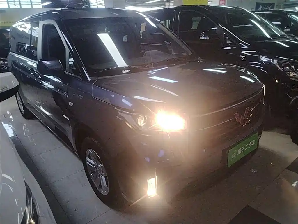 WULING AUTOMOBILE WULING JOURNEY