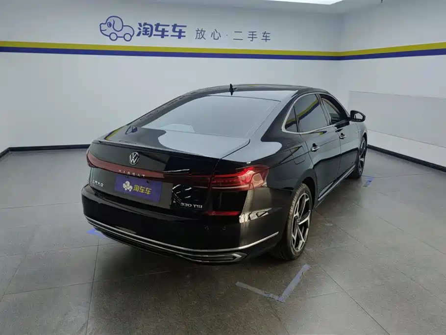 Volkswagen Passat 2023 Facelift 330TSI Starlight Elite Edition фото 3