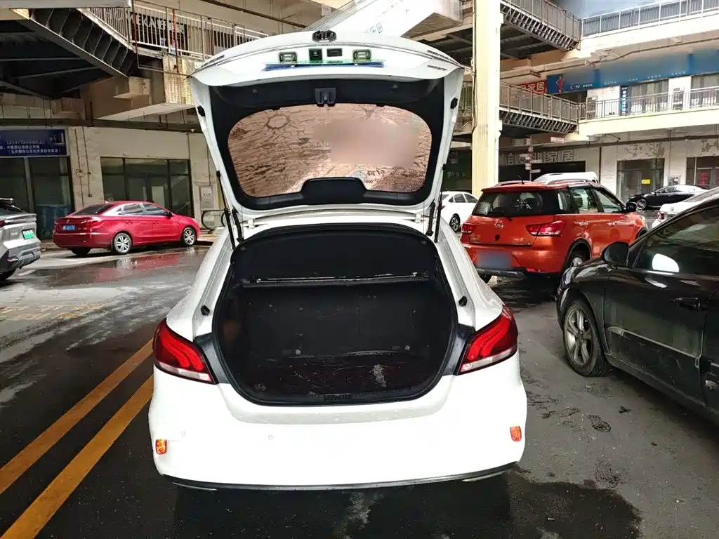 MG MG6 2018 2017 20T Automatic Elite Smart Connect Version (China V)
