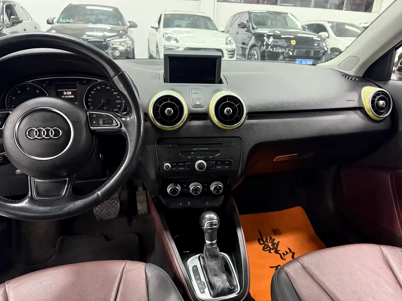 Audi A1 2014 30 TFSI Sportback Comfort фото 11