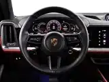 Фото 10 - Porsche Cayenne